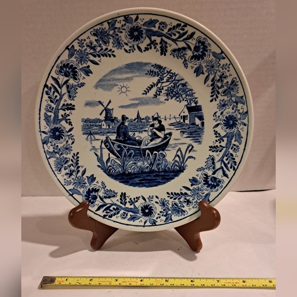 2 Vintage Delf plates, blue and white.  Boch Belgium Delfts Plate. - Picture 3 of 10